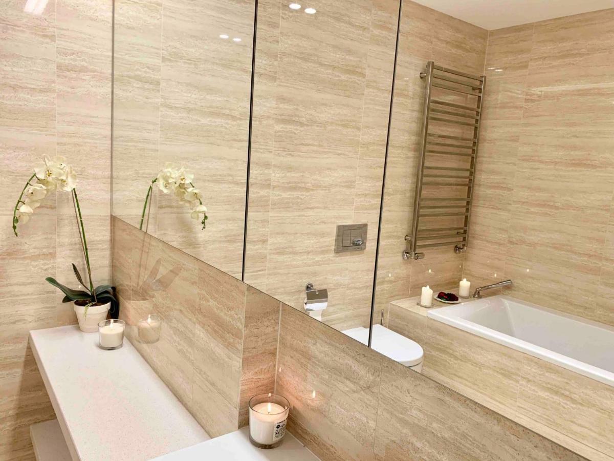 Luxury Apartment In The Center Of Praga Esterno foto