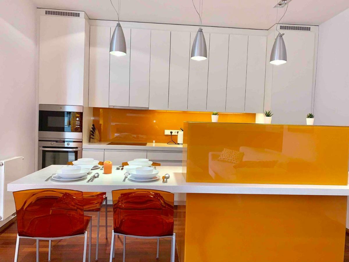 Luxury Apartment In The Center Of Praga Esterno foto