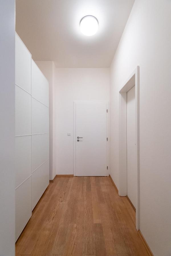 Luxury Apartment In The Center Of Praga Esterno foto